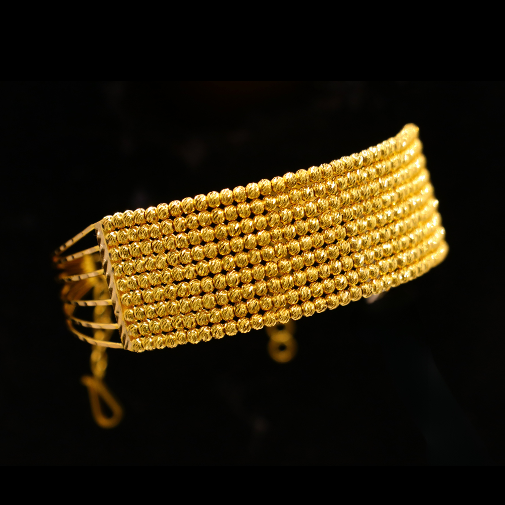 18k Gold Bangle