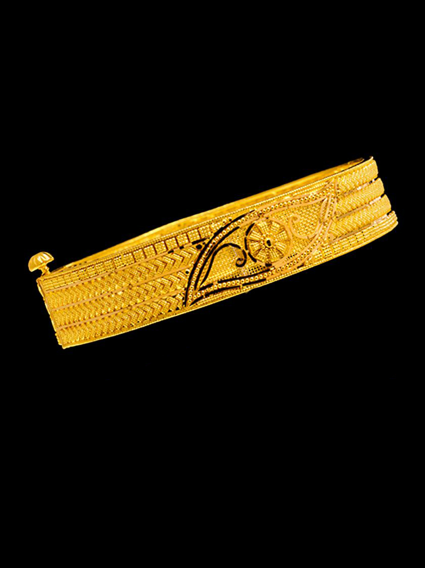 22K Gold Bangle Bracelet