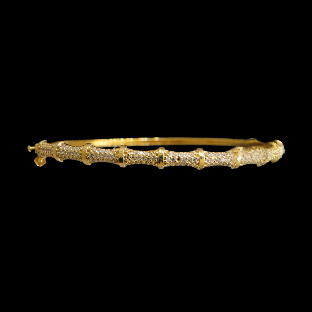 18K Gold Bangle Bracelet  