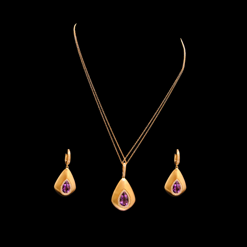 18K Gold Necklace Set  