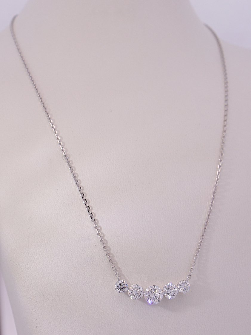 Lab-Diamond Necklace 