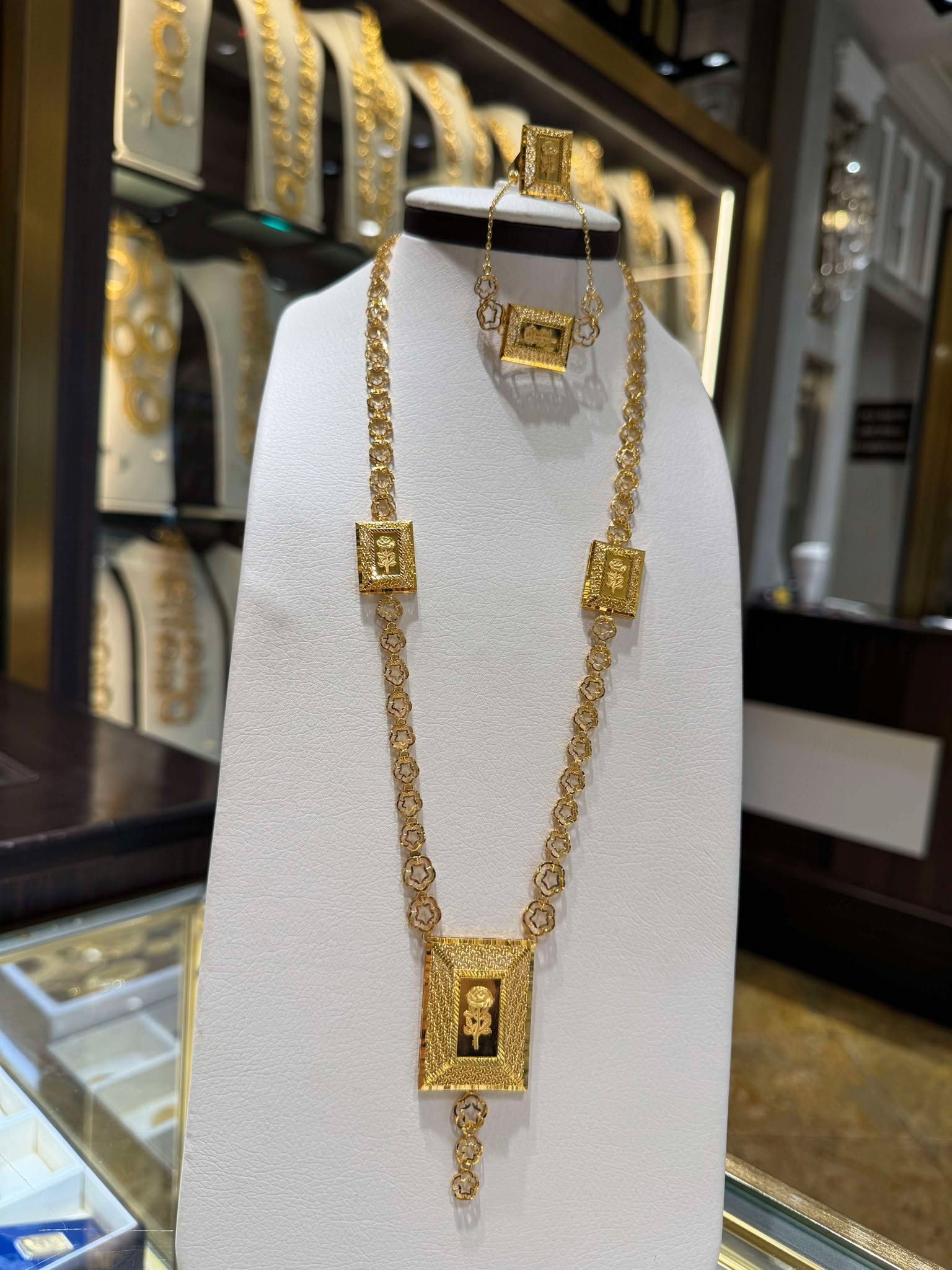 21K Gold Necklace Set
