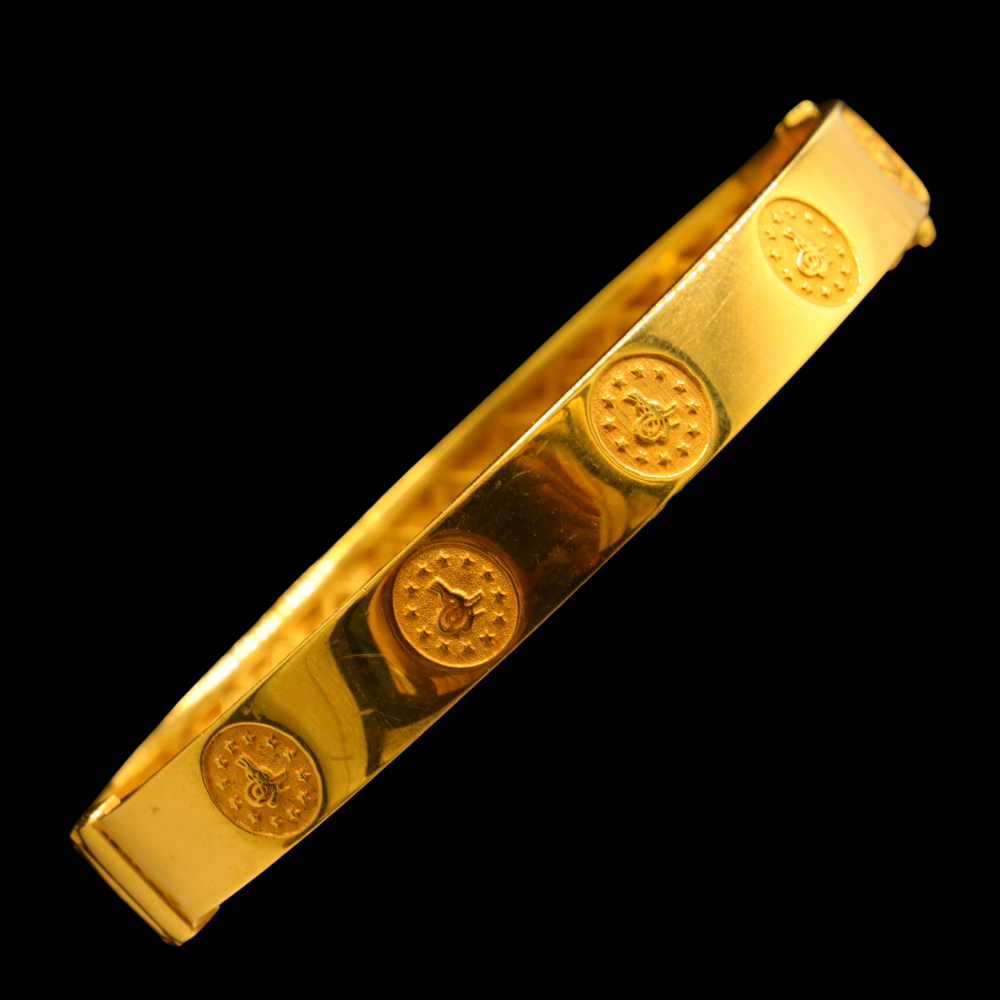 21K Gold Bangle