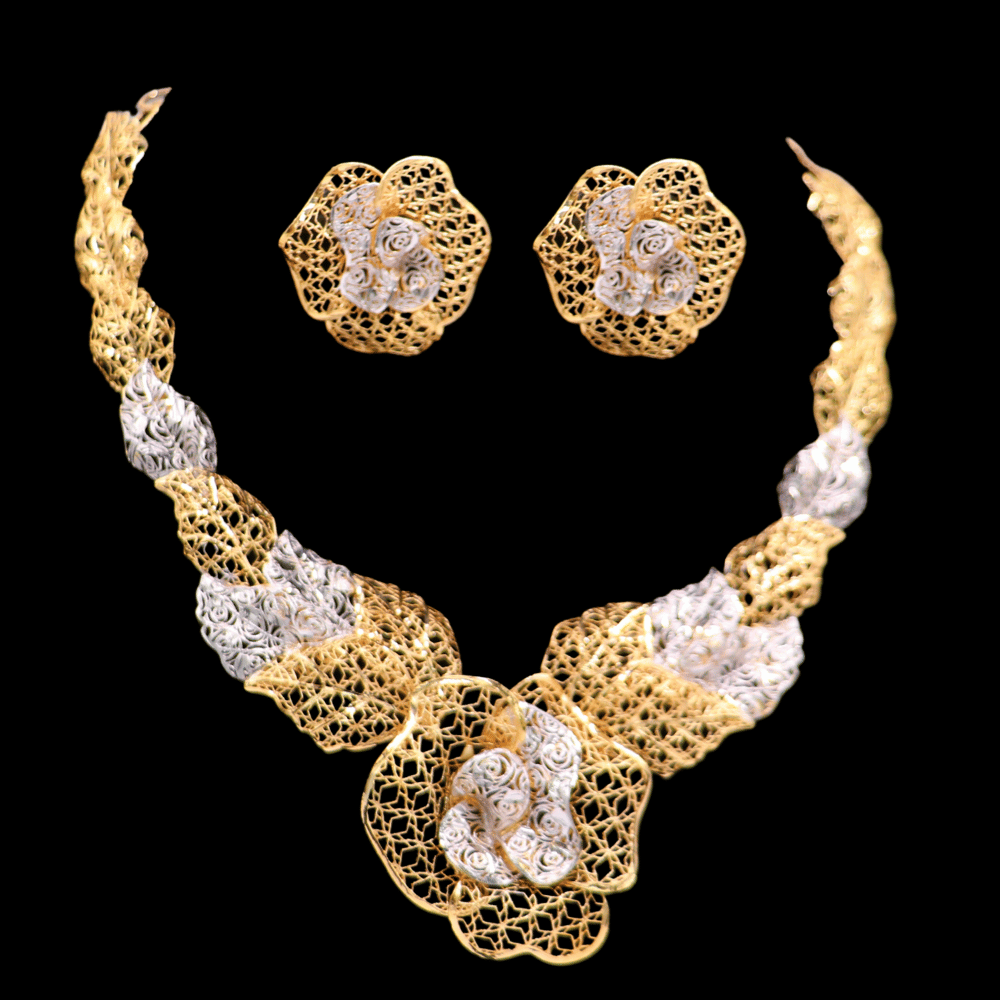 18K Gold Necklace Set    