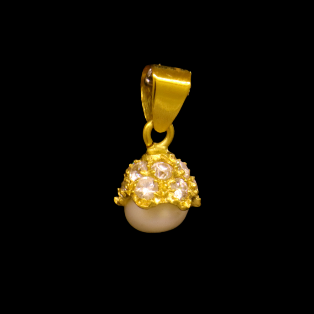 18K Gold Pendant