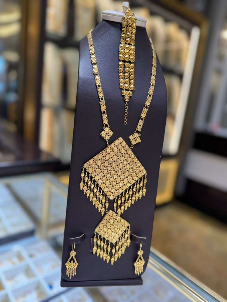 21K Gold Necklace Set   