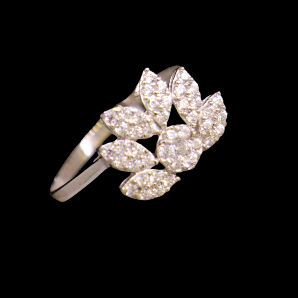 18K White Gold Lazurde Ring