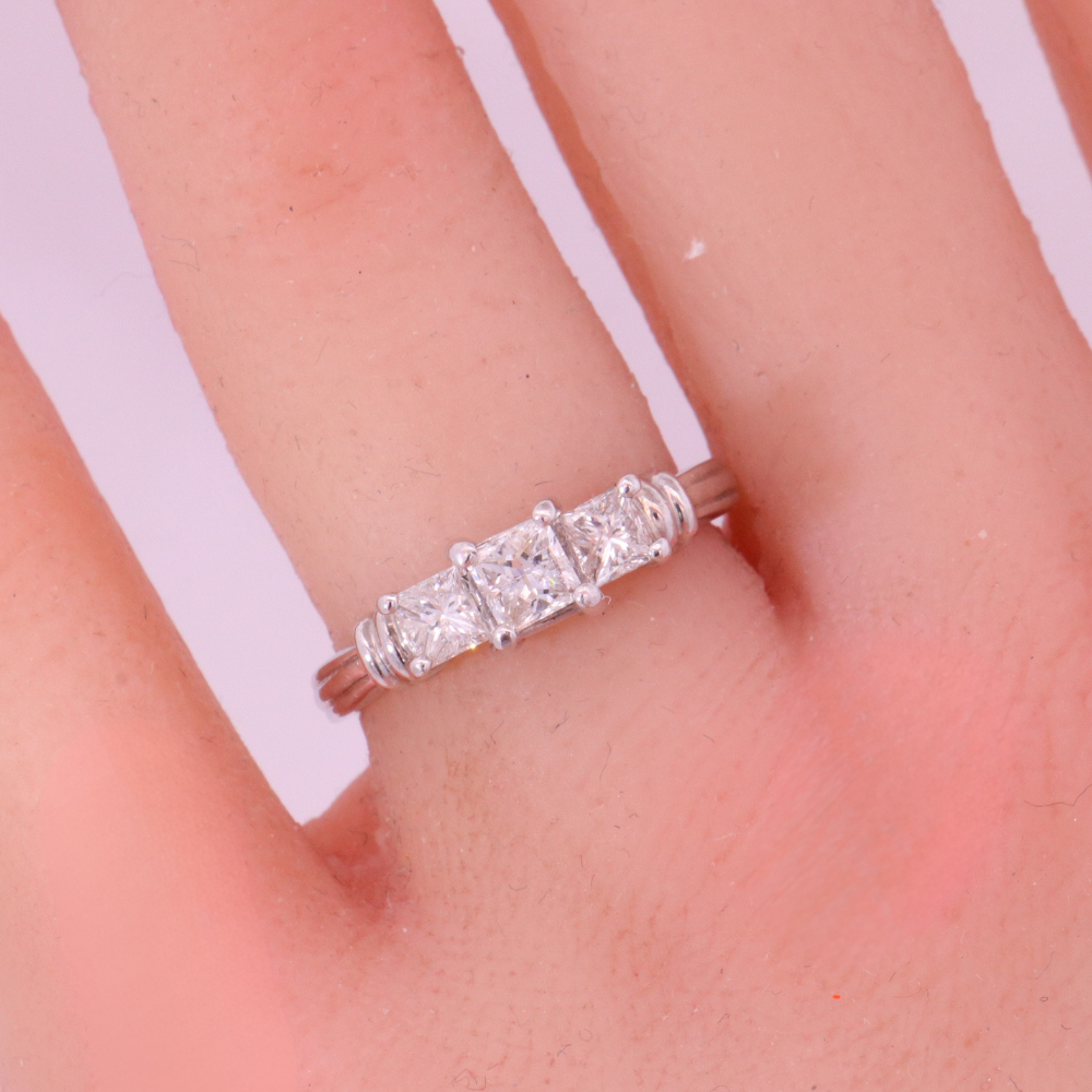 Diamond Ring 