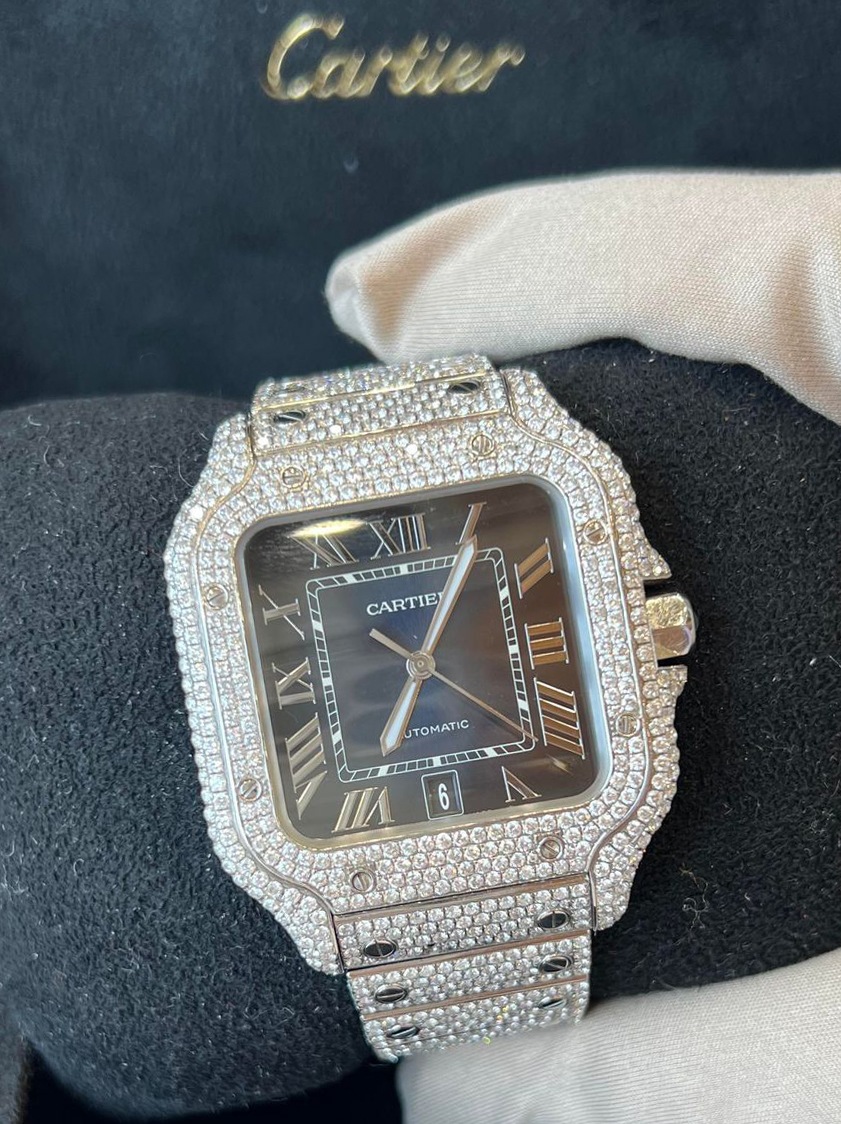 ICED OUT SANTOS