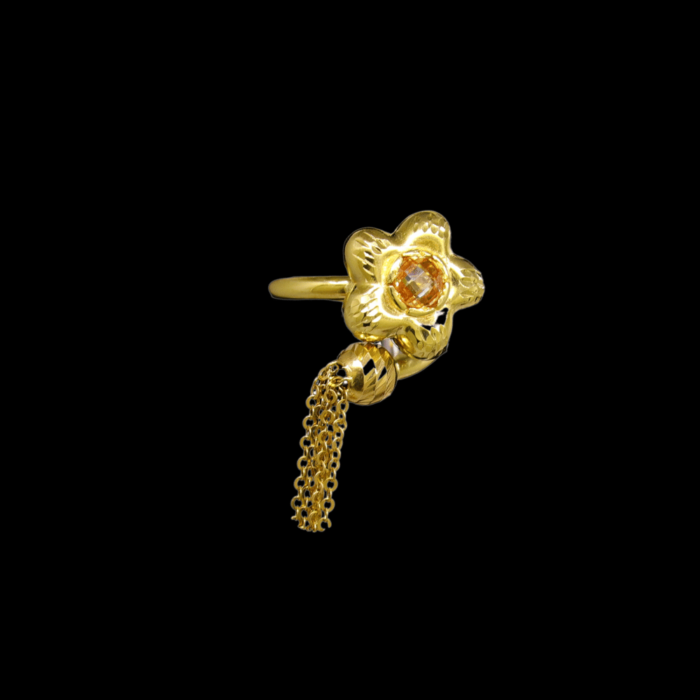 18k Gold Ring                            