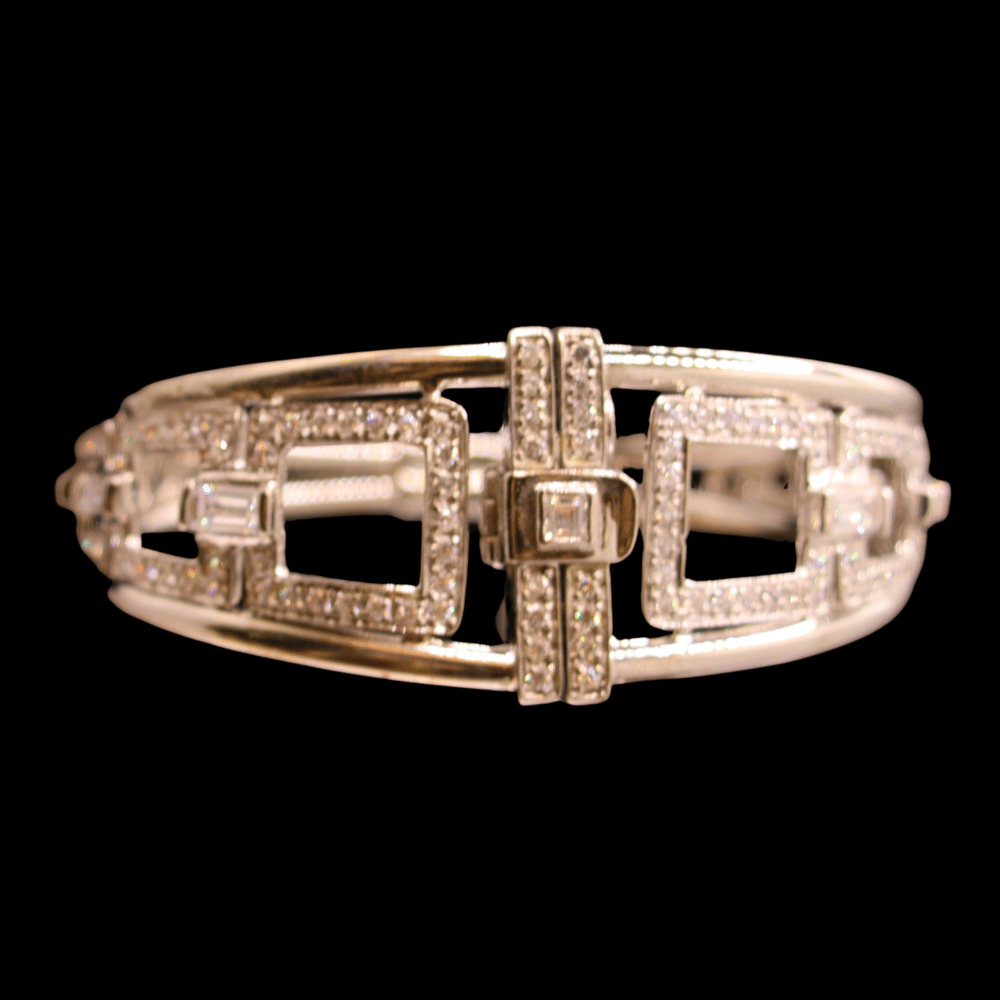 18k Gold Bangle Bracelet  