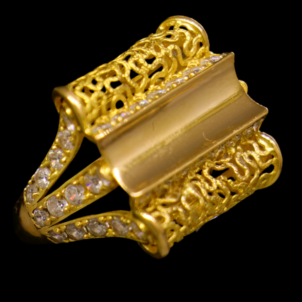 21K Gold Ring 