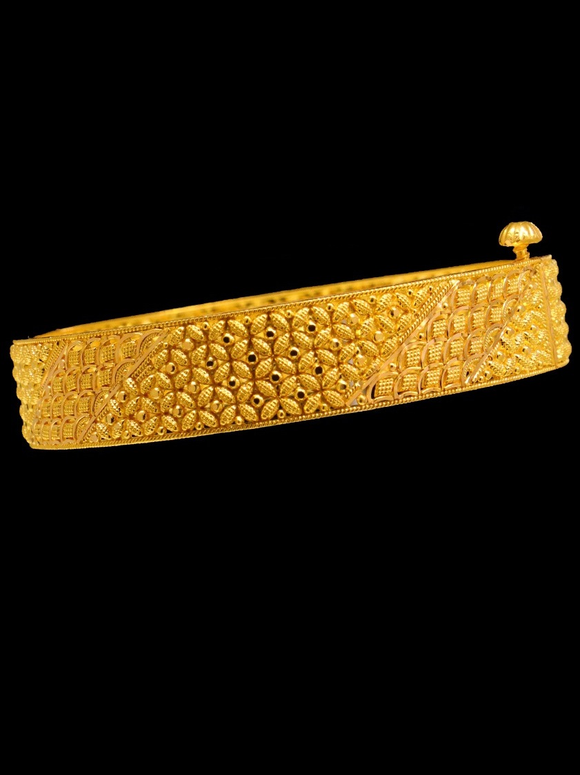  22K Gold Bangle Bracelet