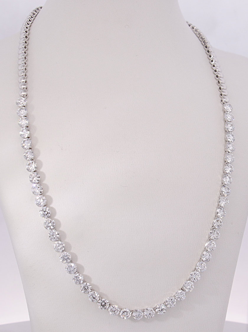 Lab-Diamond Necklace