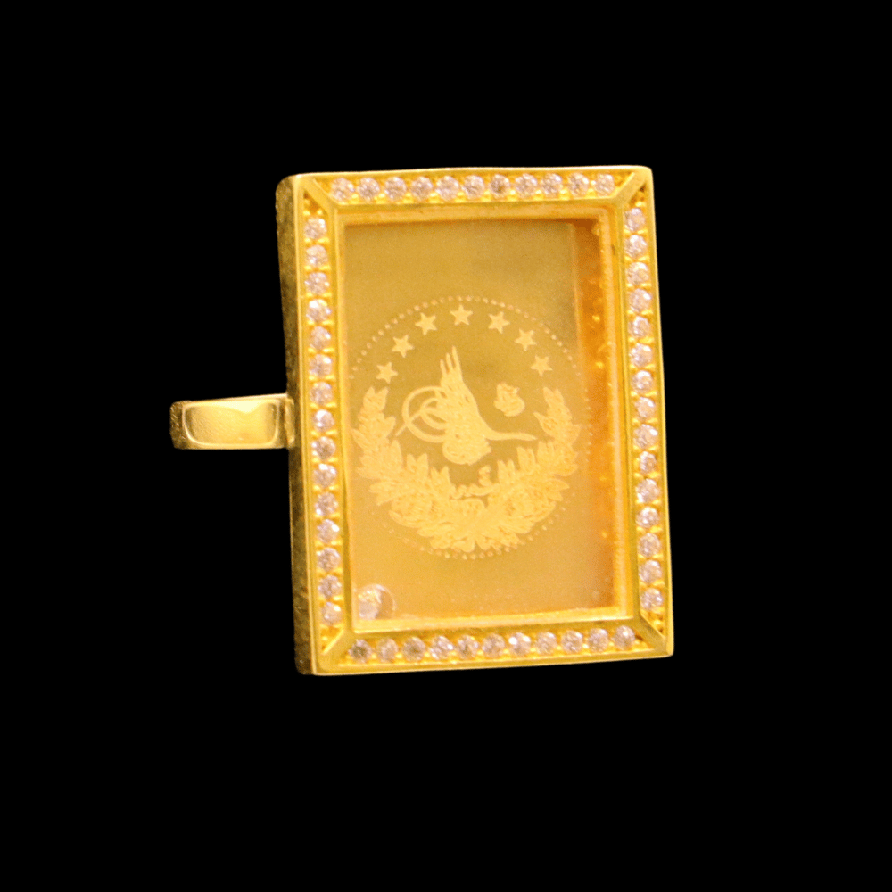 18K Gold Ring 
