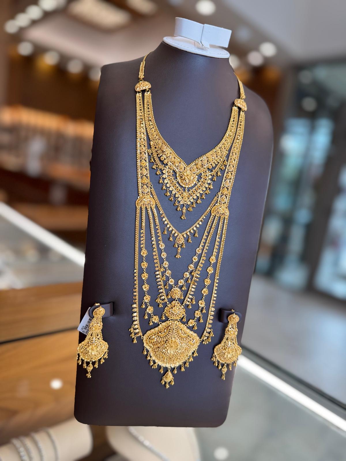 20K Gold Necklace Set   