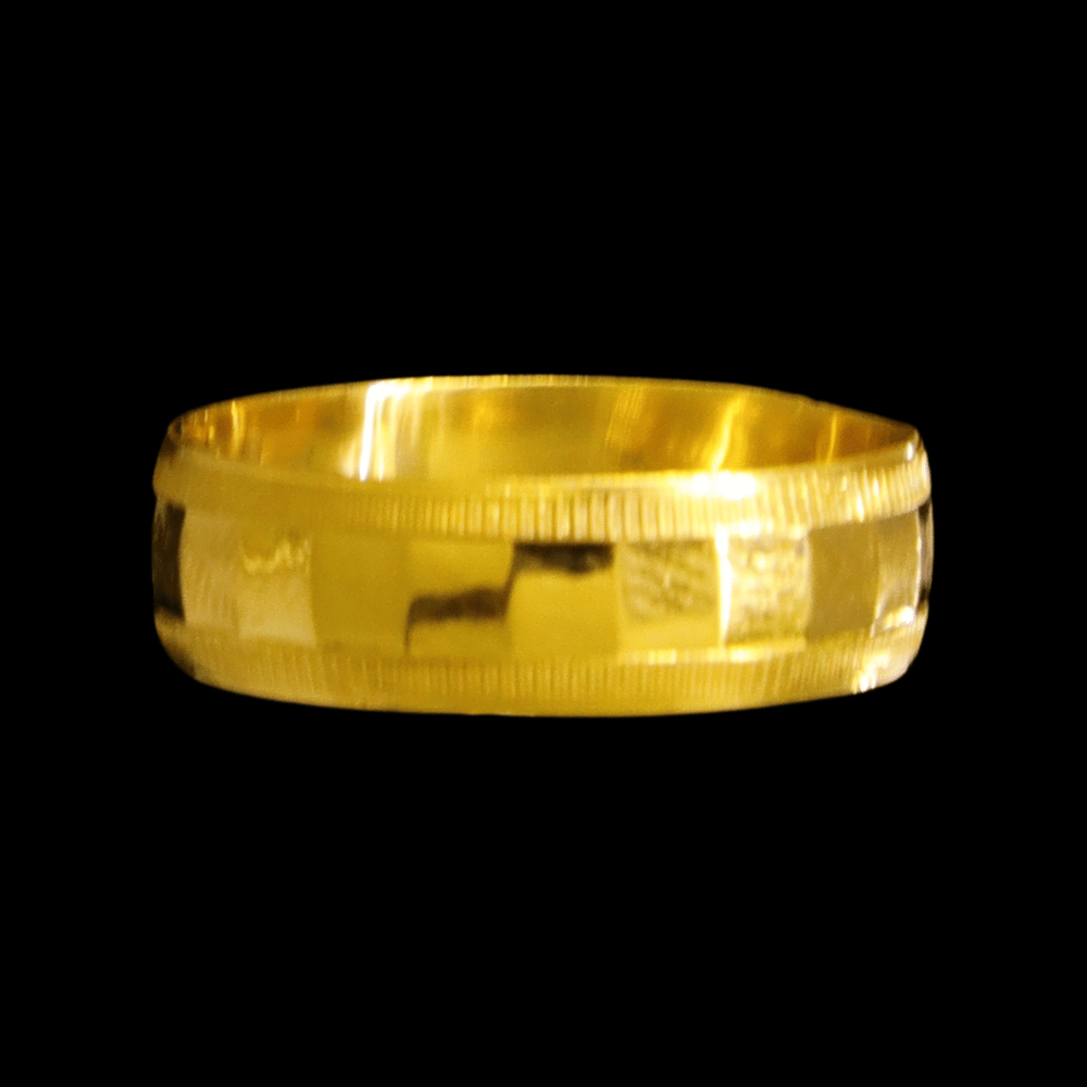 21k Wedding Band 