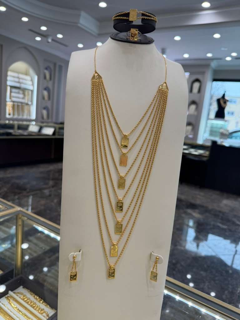 21K Gold Necklace Set 