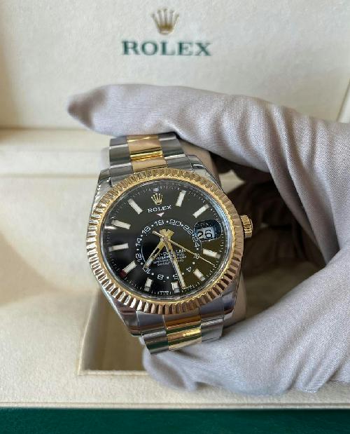 Two Tone Sky Dweller