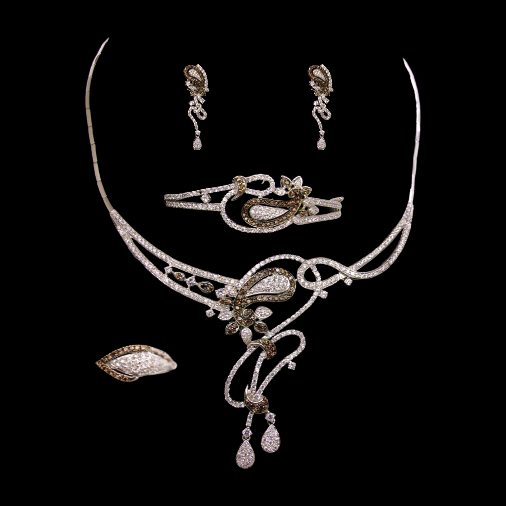 18K Gold Necklace Set  