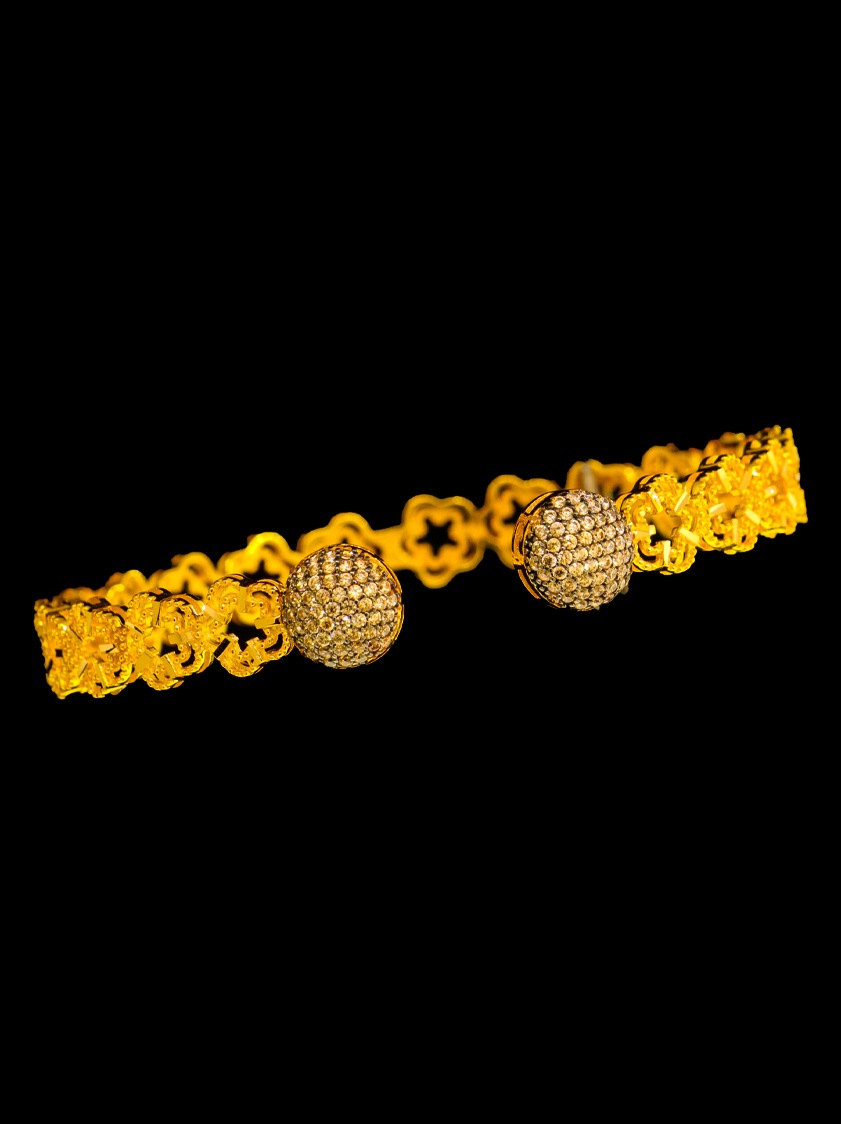 21K Gold Bangle Bracelet
