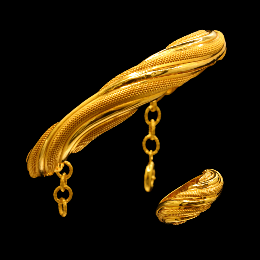 21K Gold Bangle with matching ring