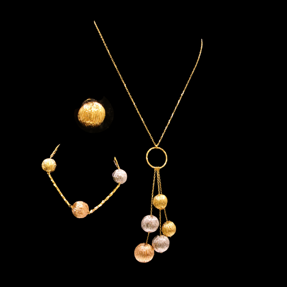 18K Gold Necklace Set   