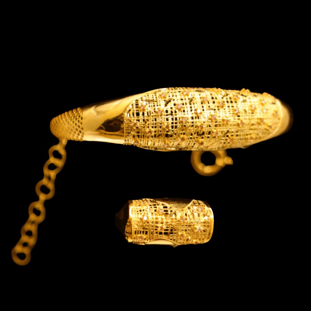 21k Gold Bangle Ring 