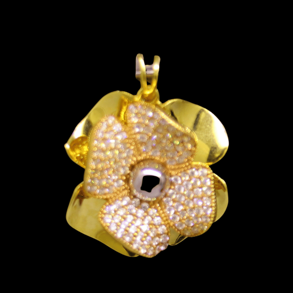 18K Gold Pendant 