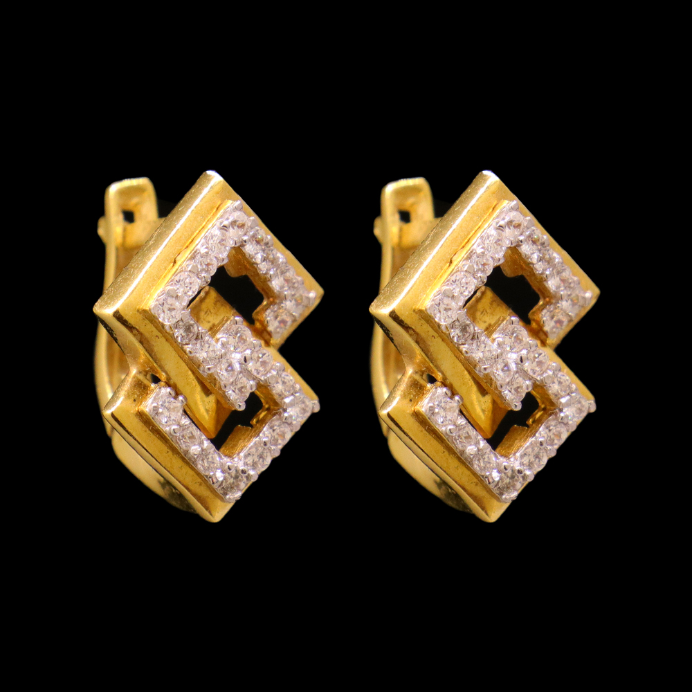 18k Gold Earrings