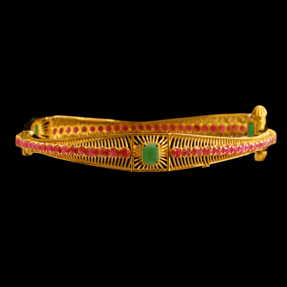 22K Gold Bangle