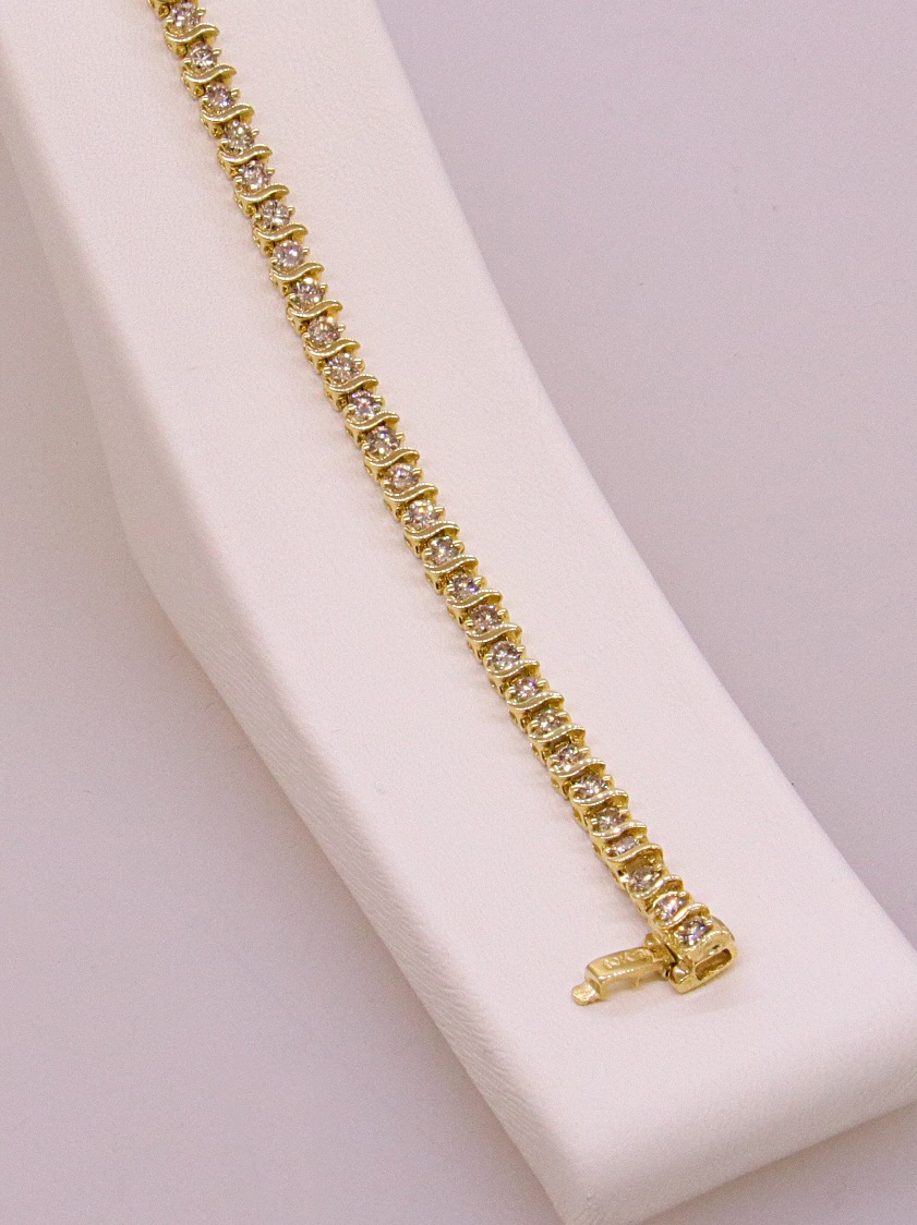 Natural Diamond Tennis