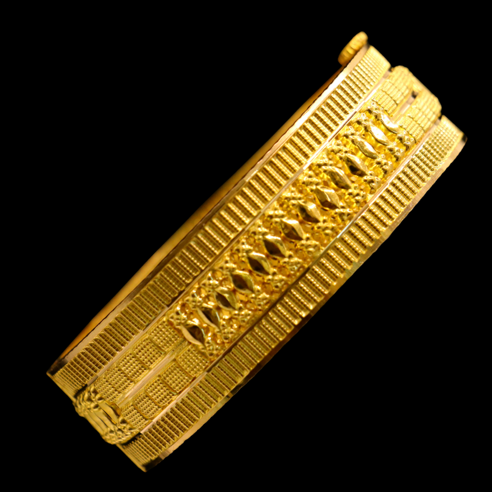 22K Gold Bangle Bracelet