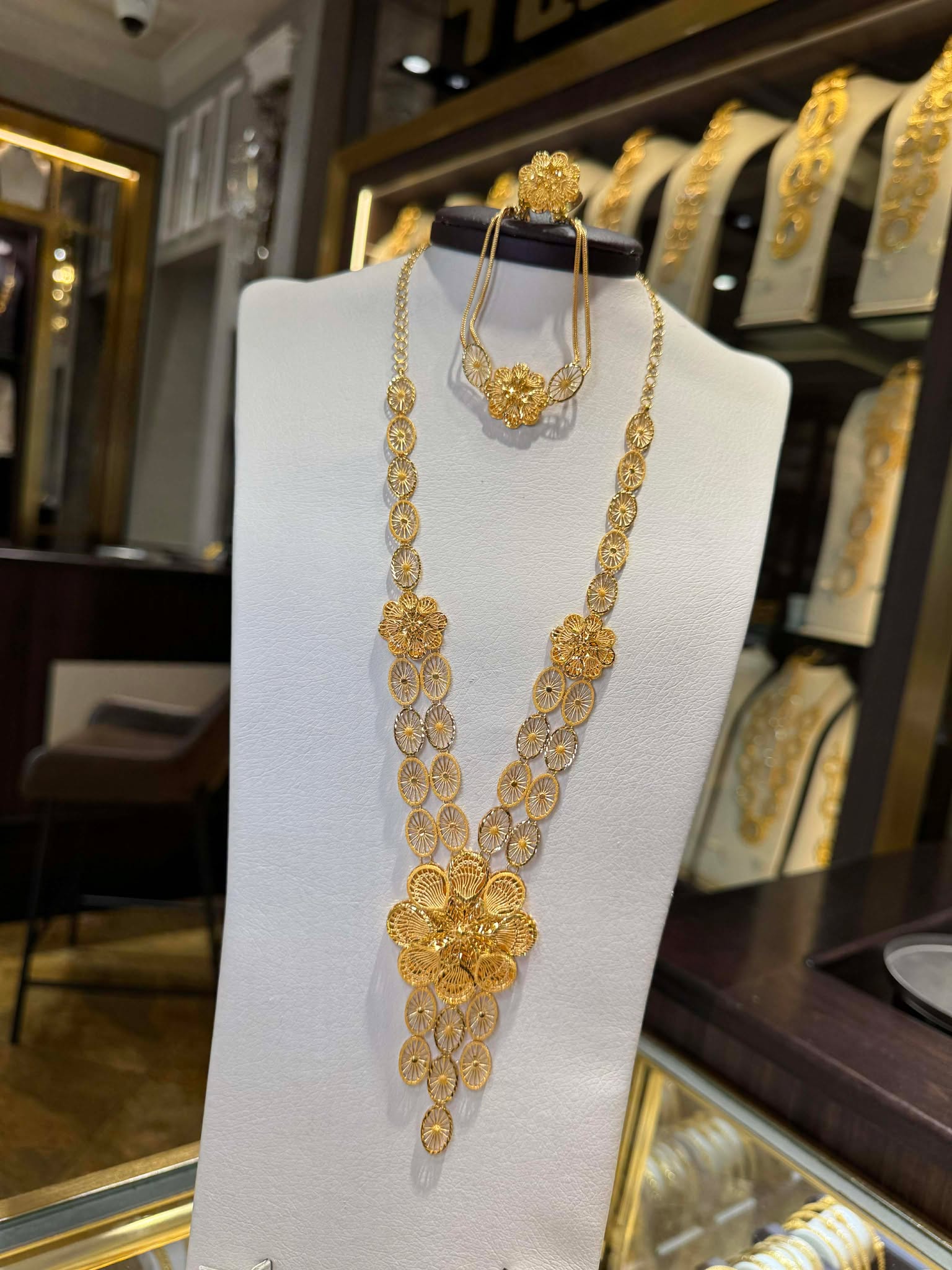 21K Gold Necklace Set 