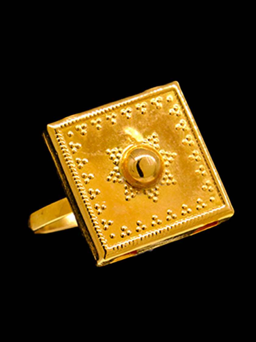 21K Gold Ring
