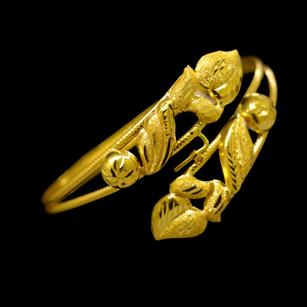 21k Gold Bangle Bracelet